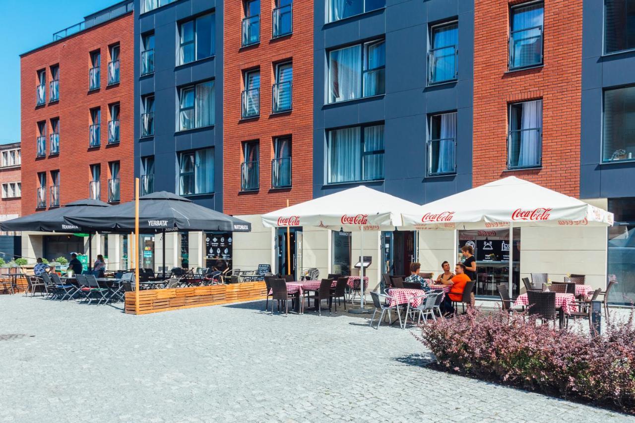 Pobookowane Chmielna Apartments Old Town Гданск Екстериор снимка