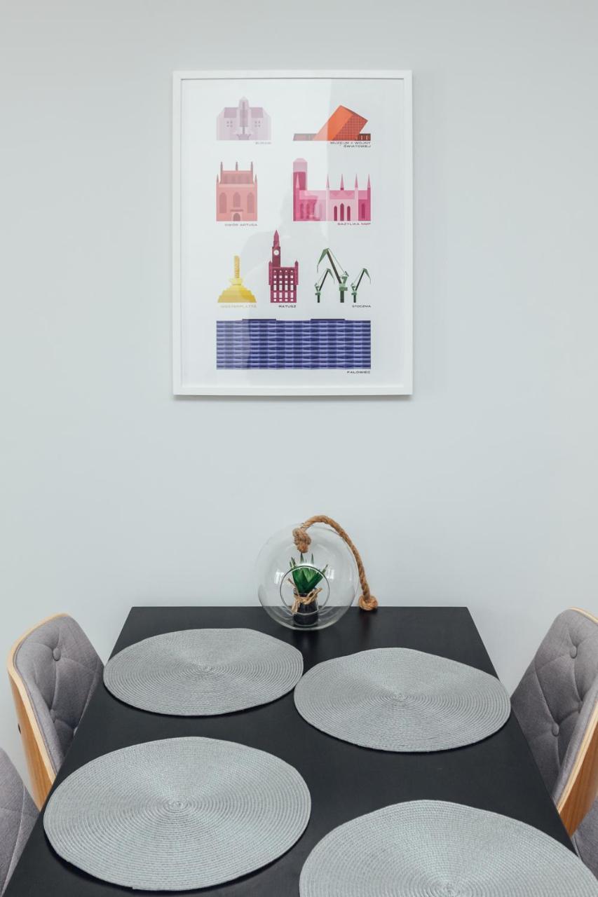 Pobookowane Chmielna Apartments Old Town Гданск Екстериор снимка