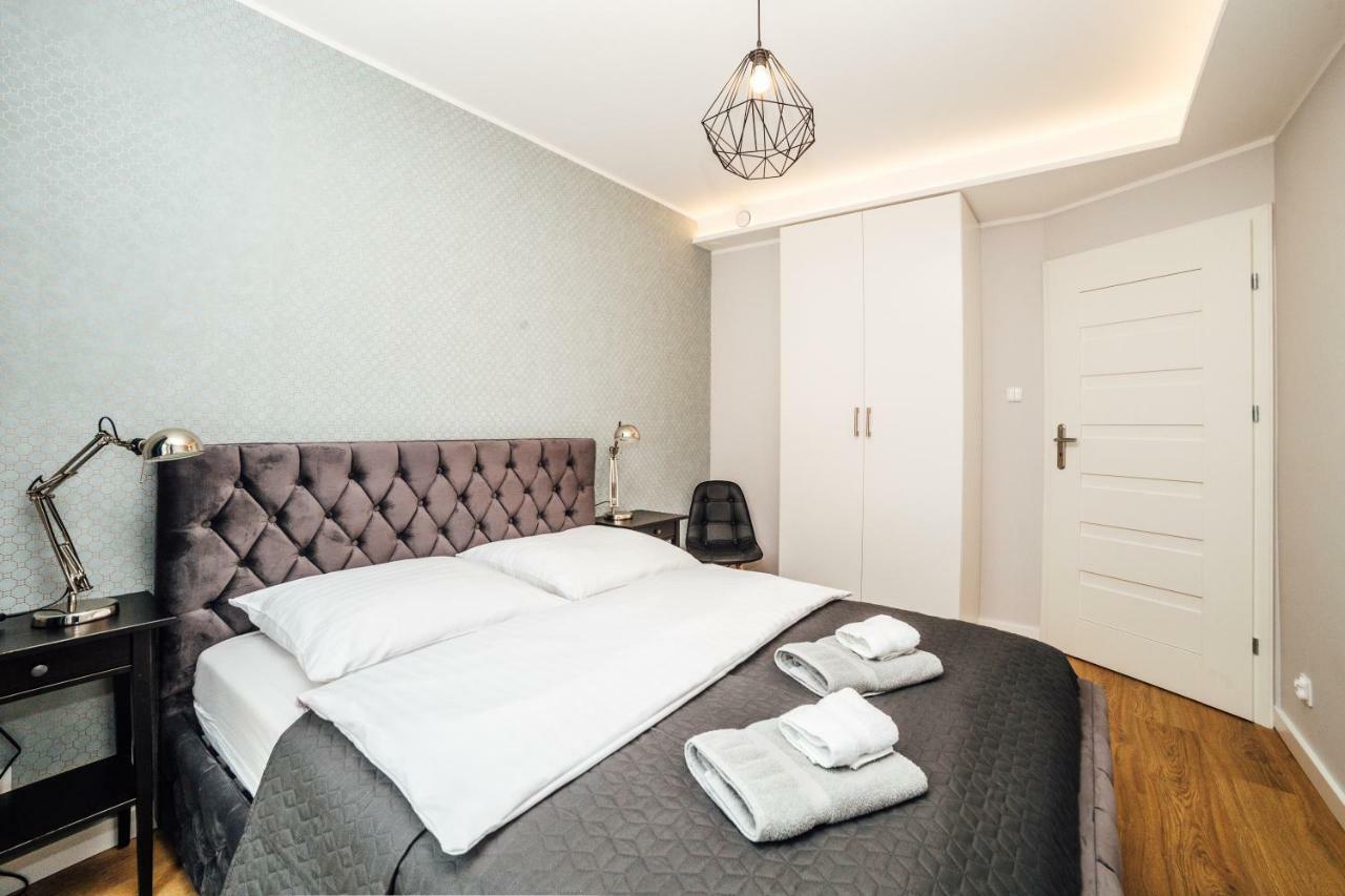 Pobookowane Chmielna Apartments Old Town Гданск Екстериор снимка